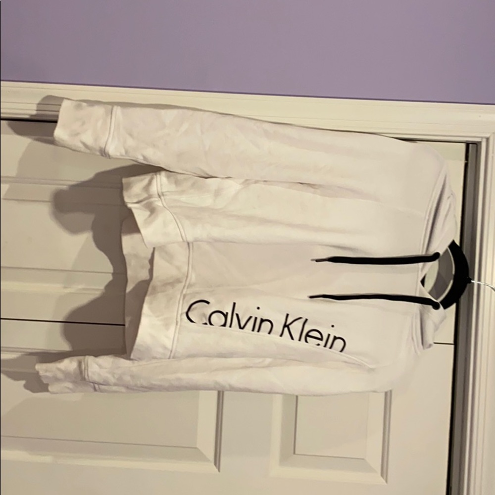Calvin Klein sweatshirt